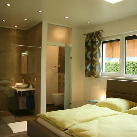 Urlaubsapartment Am Silbersee Villach Room photo